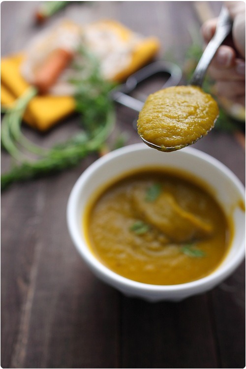 Soupe de carottes fanes au ras el hanout - chefNini