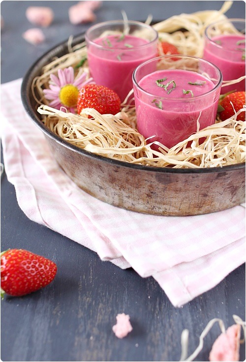 smoothie-fraise-betterave-biscuit-rose4