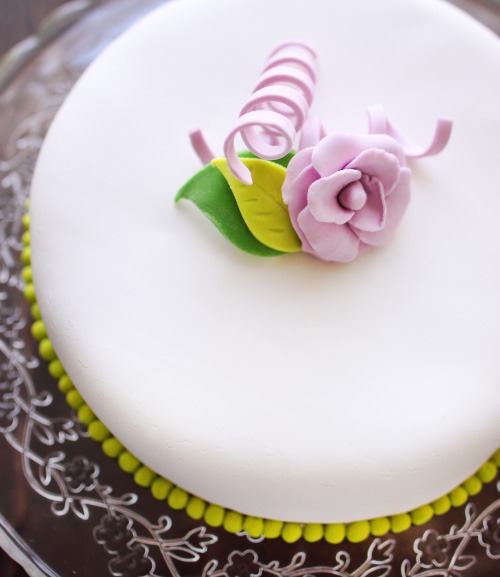 Artisan plus  Articles de décoration de gâteaux en sucre